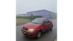 Rood Gebruikt 2003 Fiat Punto Emotion Hatchback | € 500 (Goede deal)