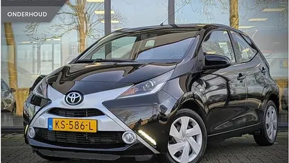 Occasion Toyota Aygo X-play 69 PK (50 kW) 2016 Hatchback