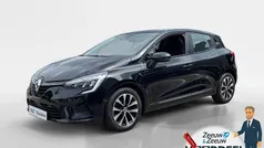 Gebruikt 2022 Renault Clio V Intens Hatchback | € 12.750 (Goede deal)