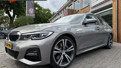 Grijs Gebruikt 2020 BMW 330e M Sport Sedan | € 27.500 (Eerlijke prijs)