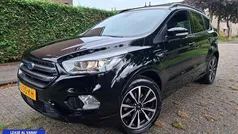 Gebruikt 2019 Ford Kuga ST-Line SUV | € 16.950 (Eerlijke prijs)