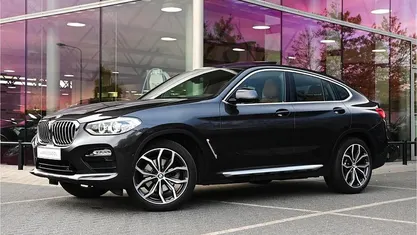 Grijs Gebruikt 2019 BMW X4 Executive SUV | € 38.950 (Eerlijke prijs)
