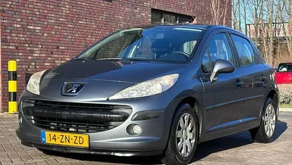 Occasion 2008 Peugeot 207 Hatchback | € 2.950 (Eerlijke prijs)