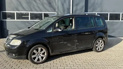 Occasion VW Touran Highline 150 PK (110 kW) 2005 MPV