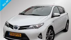 Gebruikt 2013 Toyota Auris Executive Hatchback | € 14.994 (Eerlijke prijs)