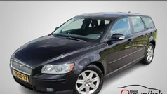 Zwart Gebruikt 2007 Volvo V50 Stationwagen | € 2.845 (Goede deal)