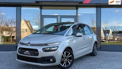 Gebruikt 2020 Citroën C4 SpaceTourer PureTech MPV | € 14.999 (Super prijs)