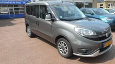 Grijs Gebruikt 2016 Fiat Doblò Trekking MPV | € 8.995 (Eerlijke prijs)