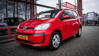 Gebruikt 2017 VW up! Hatchback | € 7.950 (Eerlijke prijs)