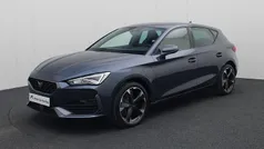 Grijs, metallic lak Gebruikt 2022 Cupra Leon VZ Hatchback | € 23.740 (Super prijs)