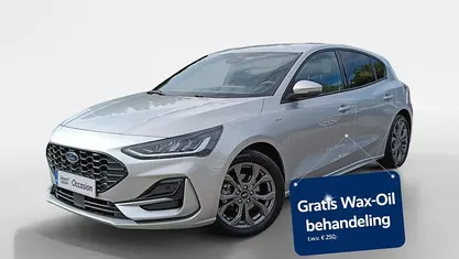 Grijs Occasion 2022 Ford Focus ST-Line X Hatchback | € 17.940 (Eerlijke prijs)