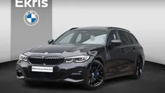 Zwart Gebruikt 2021 BMW 330 Executive Stationwagen | € 37.900 (Eerlijke prijs)