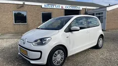 Wit Gebruikt 2015 VW up! move up! Hatchback | € 6.950 (Eerlijke prijs)