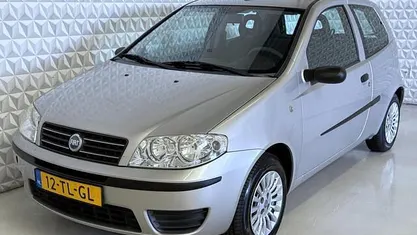 Occasion Fiat Punto Classica 60 PK (44 kW) 2006 Grijs Hatchback