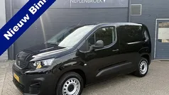 Zwart Gebruikt 2020 Peugeot Partner Premium Van | € 12.500 (Goede deal)