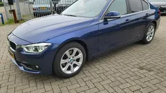 Blauw Gebruikt 2017 BMW 320 Executive Sedan | € 19.500 (Goede deal)