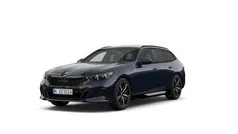 Zwart, metallic lak Nieuw 2024 BMW 520 M Sport Stationwagen | € 89.067 (Goede deal)