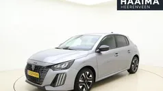 Zwart Gebruikt 2023 Peugeot 208 Allure Hatchback | € 18.450 (Eerlijke prijs)