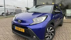 Blauw Gebruikt 2023 Toyota Aygo Pulse Hatchback | € 18.995 (Eerlijke prijs)