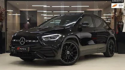 Occasion Mercedes GLA250 AMG line 225 PK (165 kW) 2021 Zwart SUV