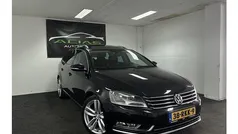 Zwart Gebruikt 2011 VW Passat Highline Stationwagen | € 6.995 (Eerlijke prijs)