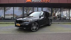 Zwart Gebruikt 2020 BMW X5 Executive SUV | € 57.993 (Eerlijke prijs)