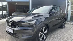 Zwart Gebruikt 2021 Volvo XC40 R-Design SUV | € 34.950 (Eerlijke prijs)