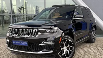 Zwart Gebruikt 2023 Jeep Grand Cherokee Summit SUV | € 62.950 (Eerlijke prijs)