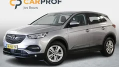 Grijs Gebruikt 2019 Opel Grandland X Edition SUV | € 14.645 (Eerlijke prijs)