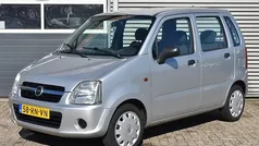 Grijs Gebruikt 2005 Opel Agila Hatchback | € 1.440 (Eerlijke prijs)