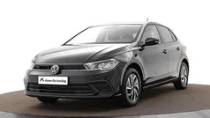 Zwart Gebruikt 2023 VW Polo Life Hatchback | € 19.740 (Goede deal)