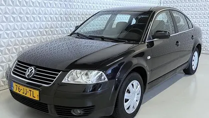 Gebruikt 2002 VW Passat Comfortline Sedan | € 999 (Goede deal)