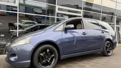 Blauw, metallic lak Gebruikt 2005 Mitsubishi Grandis Intense MPV | € 1.950 (Goede deal)