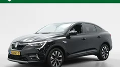 Zwart Gebruikt 2024 Renault Arkana SUV | € 23.945 (Super prijs)