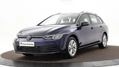 Gebruikt 2023 VW Golf VIII Life Stationwagen | € 24.740 (Eerlijke prijs)
