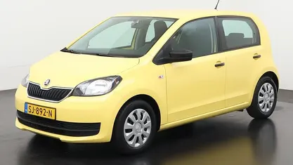 Occasion Skoda Citigo Active 2018 Geel Hatchback