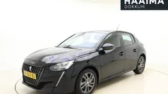 Zwart Gebruikt 2022 Peugeot 208 Active Hatchback | € 15.950 (Eerlijke prijs)