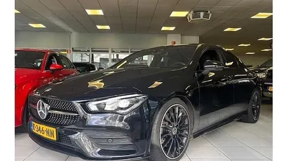 Occasion Mercedes CLA200 Premium Plus 150 PK (110 kW) 2019 Zwart Sedan