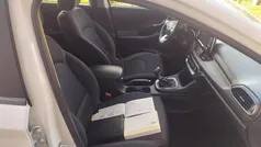 Wit Gebruikt 2018 Hyundai i30 Premium Stationwagen | € 13.950 (Goede deal)