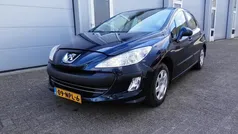Blauw Gebruikt 2010 Peugeot 308 Hatchback | € 1.950 (Goede deal)