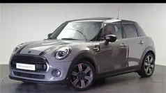 Grijs Gebruikt 2020 Mini Cooper Comfort Hatchback | € 23.950 (Eerlijke prijs)