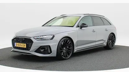 Grijs Gebruikt 2021 Audi RS4 S-Line Stationwagen | € 74.850 (Eerlijke prijs)