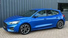 Gebruikt 2018 Ford Focus ST-Line Hatchback | € 14.949 (Eerlijke prijs)