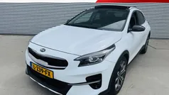 Wit, metallic lak Gebruikt 2021 Kia XCeed SUV | € 24.900 (Eerlijke prijs)