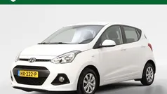 Wit Gebruikt 2016 Hyundai i10 Comfort Hatchback | € 8.845 (Eerlijke prijs)