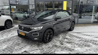Zwart Gebruikt 2021 VW T-Roc Cabriolet R-line Cabriolet | € 28.950 (Goede deal)