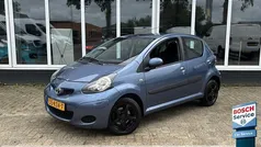 Blauw Gebruikt 2010 Toyota Aygo Comfort Hatchback | € 5.945 (Eerlijke prijs)