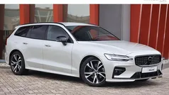 Gebruikt 2022 Volvo V60 R-Design Stationwagen | € 29.800 (Eerlijke prijs)