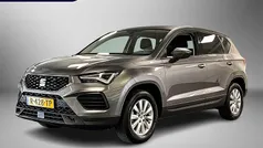 Grijs, metallic lak Gebruikt 2023 Seat Ateca Reference SUV | € 25.995 (Eerlijke prijs)