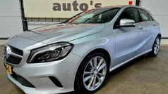 Grijs Gebruikt 2017 Mercedes A160 Ambition Hatchback | € 17.950 (Eerlijke prijs)